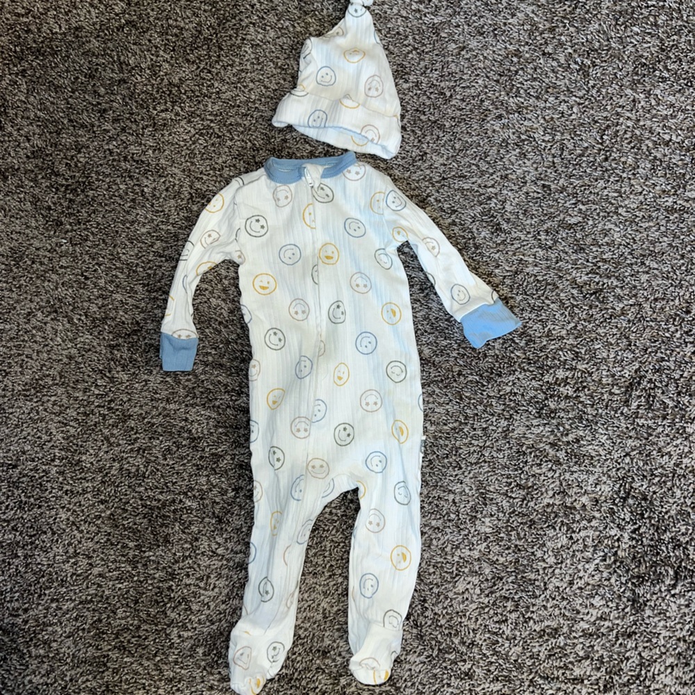 Rabbit Bear, 3-6 month footie with matching hat, smileys